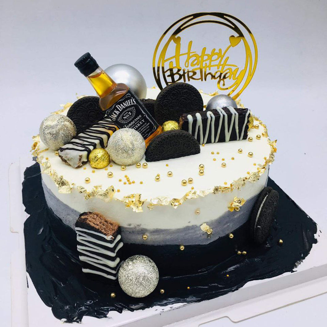 B77 men design cake