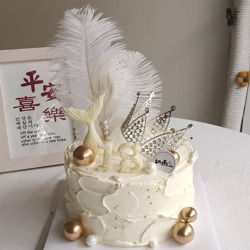 C100 Women design cake